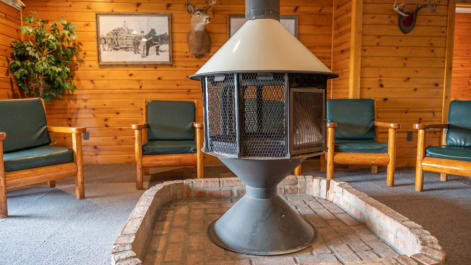 This is a picture of the lobby at Beaver Creek Resort in Gaylord, MI